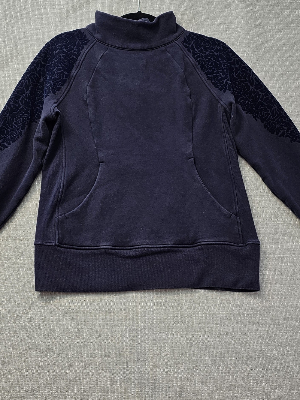 Lululemon Women Navy Mock Neck Pullover with Velvet Floral Shoulders Size 10